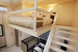ROOM 305 A-IMG_7786